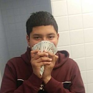 Meet your Posher, Juan